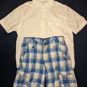 Boy's shirt and shorts set size 8